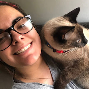 Meet your Posher, Olivia